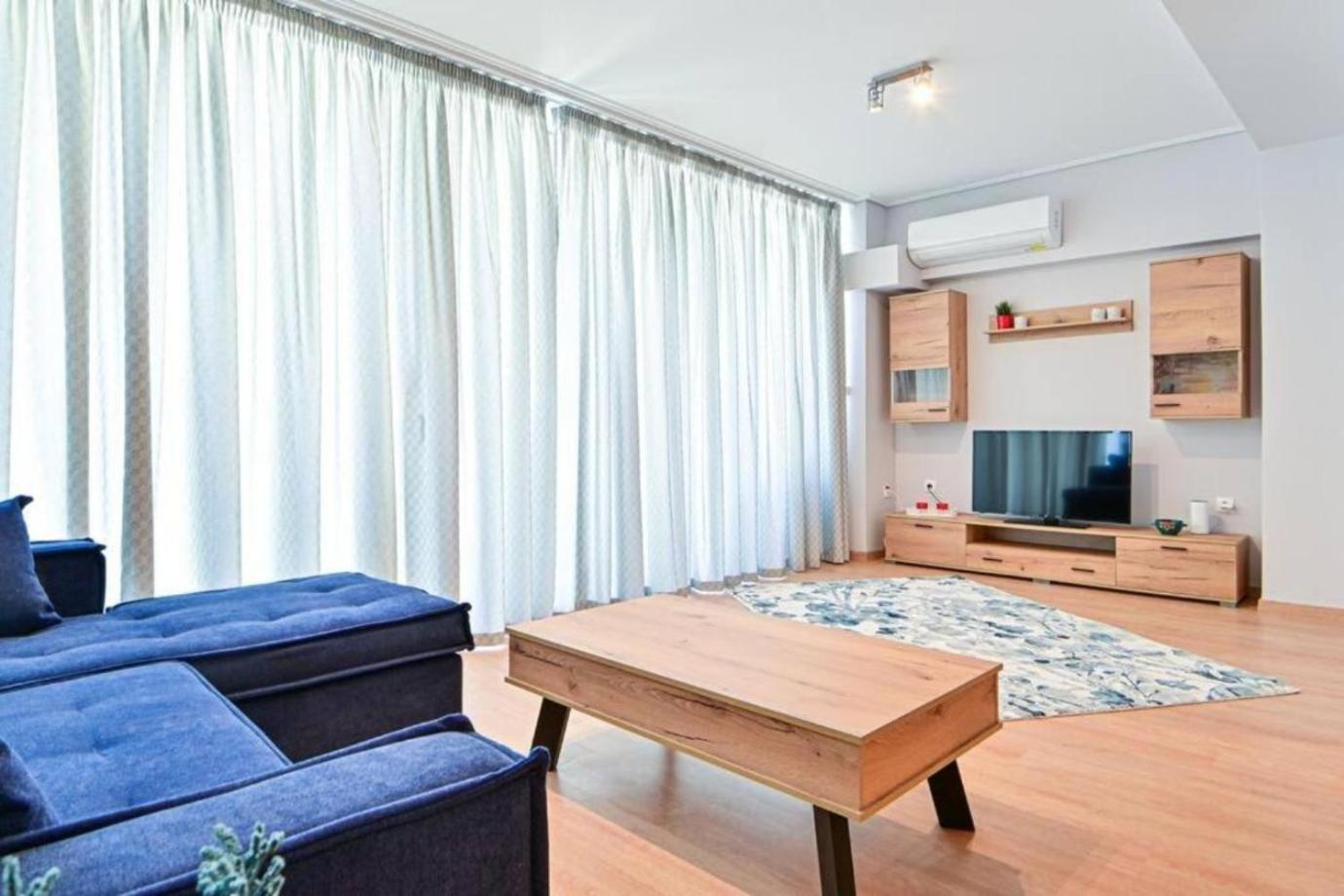 Cozy Apartment Located On Piraeus Port Area- Buitenkant foto