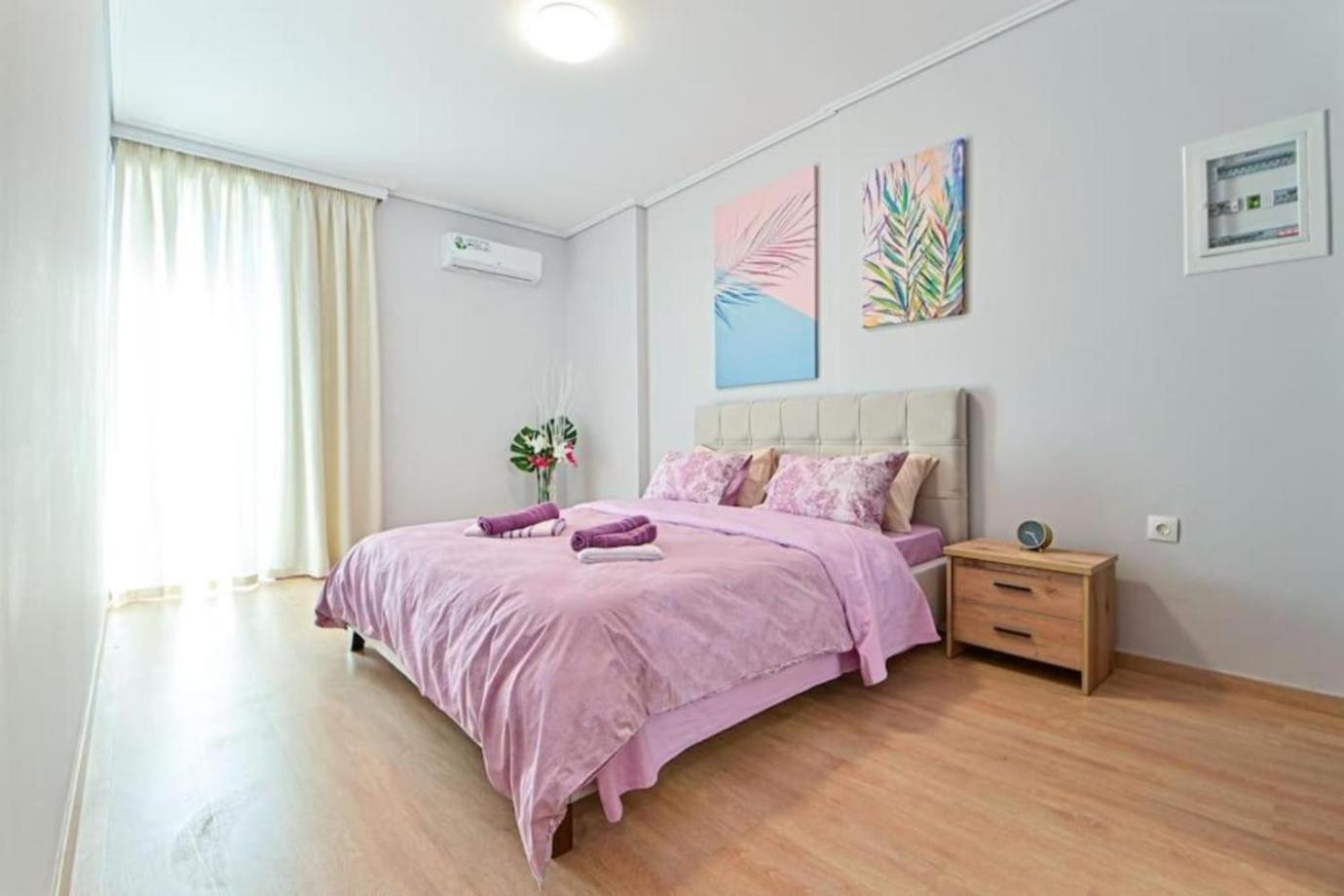 Cozy Apartment Located On Piraeus Port Area- Buitenkant foto
